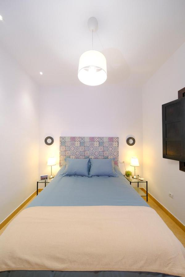 Patio Rialto Apartment Seville Luaran gambar