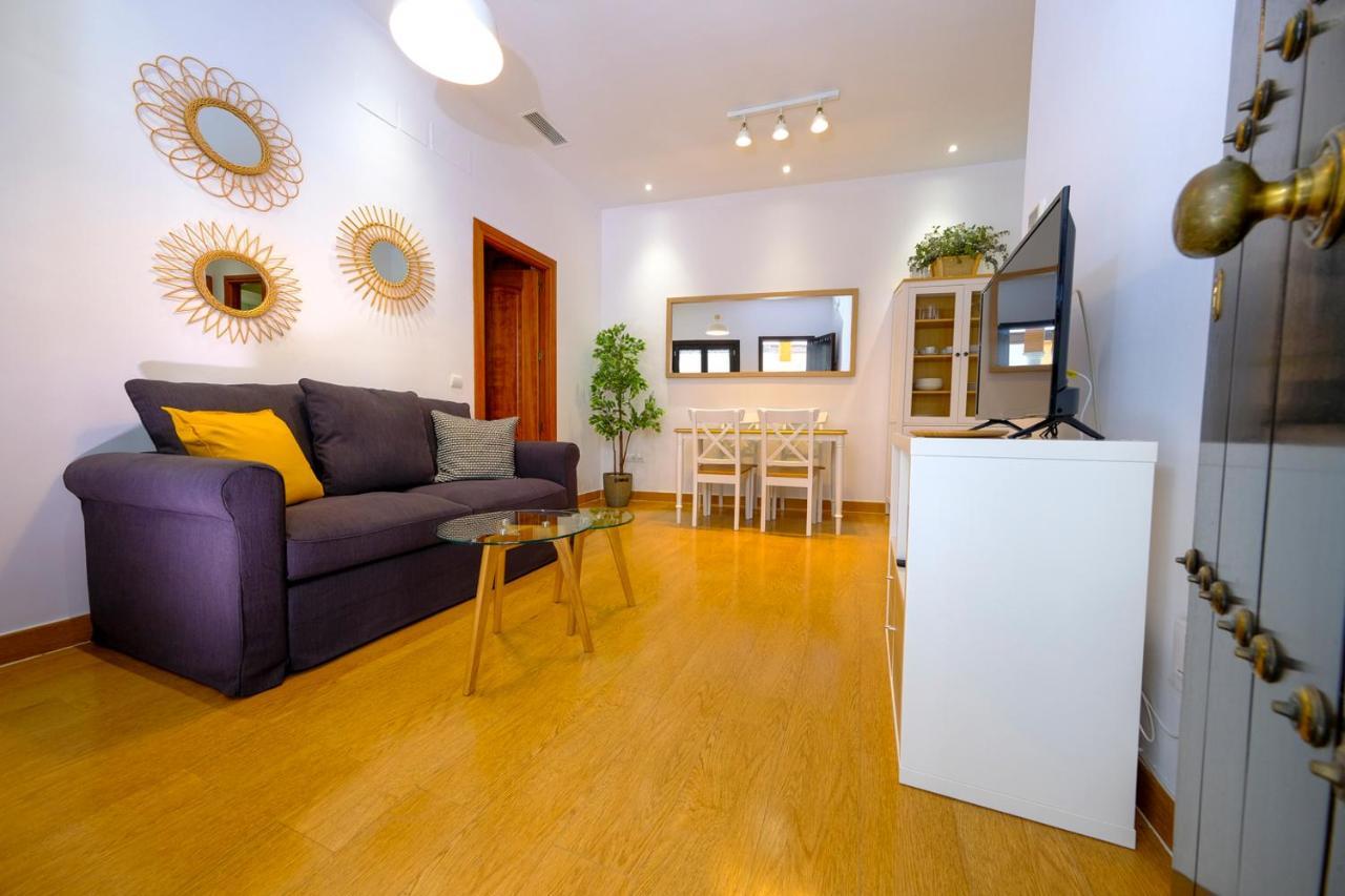 Patio Rialto Apartment Seville Luaran gambar